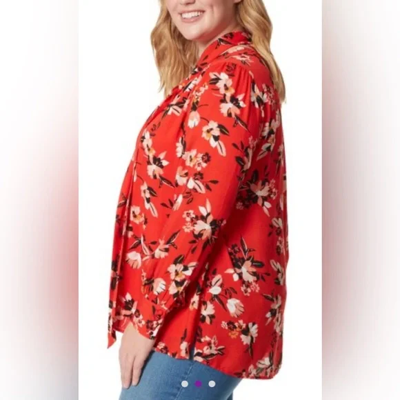Jessica Simpson Fiery Red Sporadic Blooms Dazed
Twilly Necktie Top Size 2X - Picture 5 of 7